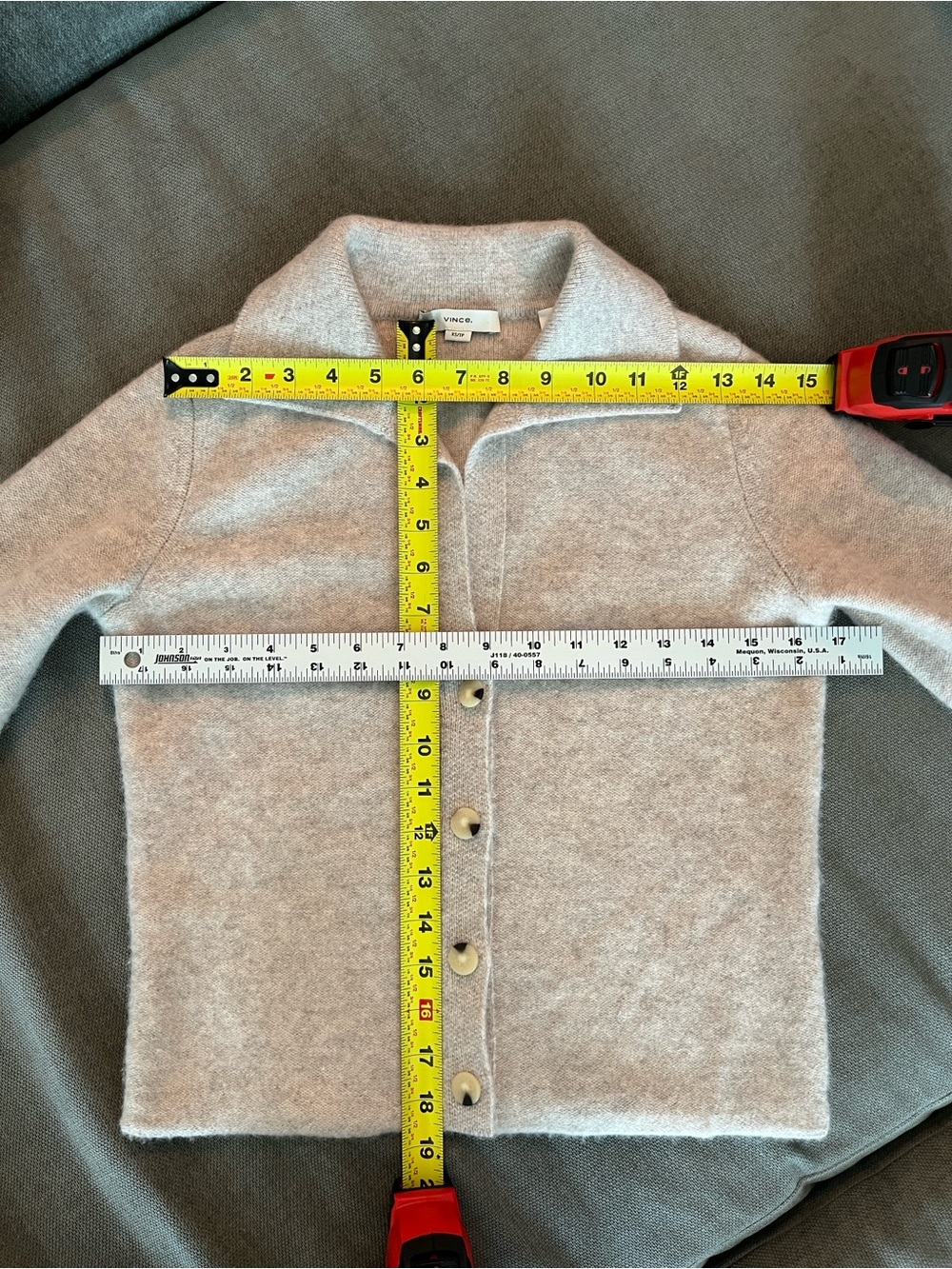 NWOT Vince Minimalist Luxury 100% Cashmere Cream Beige Polo Cardigan Sweater - Picture 4 of 10